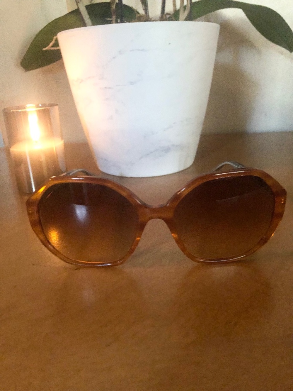 Kate Spade Sunglasses & Case
